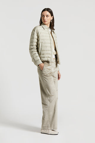 Spread-collar down jacket