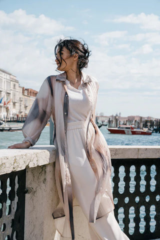 THE GIRL IN THE GALLERY – Venice art tour