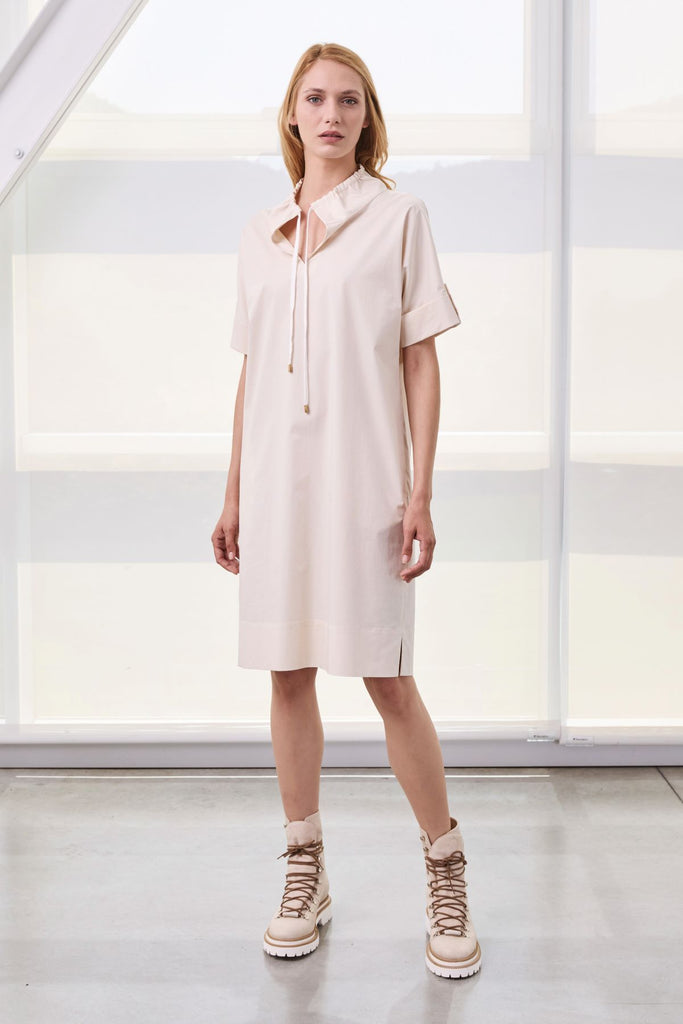 Casual dress with drawstring neck and tabs on the sleeves in luminous comfort cotton satin  