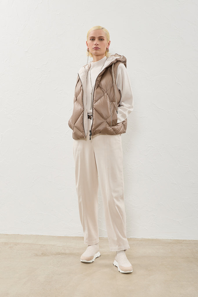 Wool, silk and cashmere sweater  