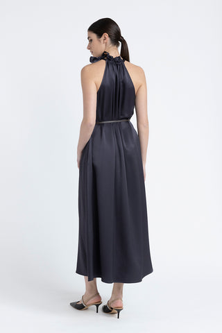 Long dress with American neckline  