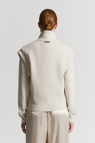 Lurex tricot and down vest