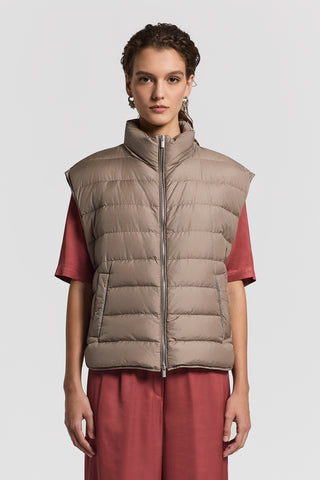 Water-repellent down vest