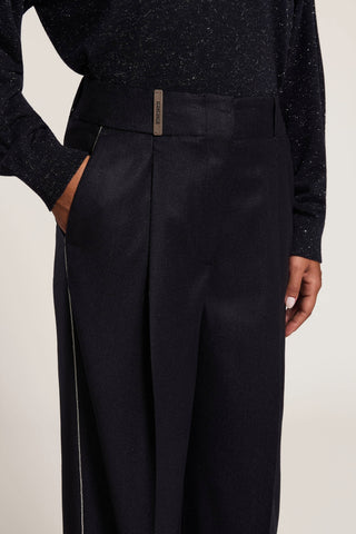 Wool flannel carrot trousers