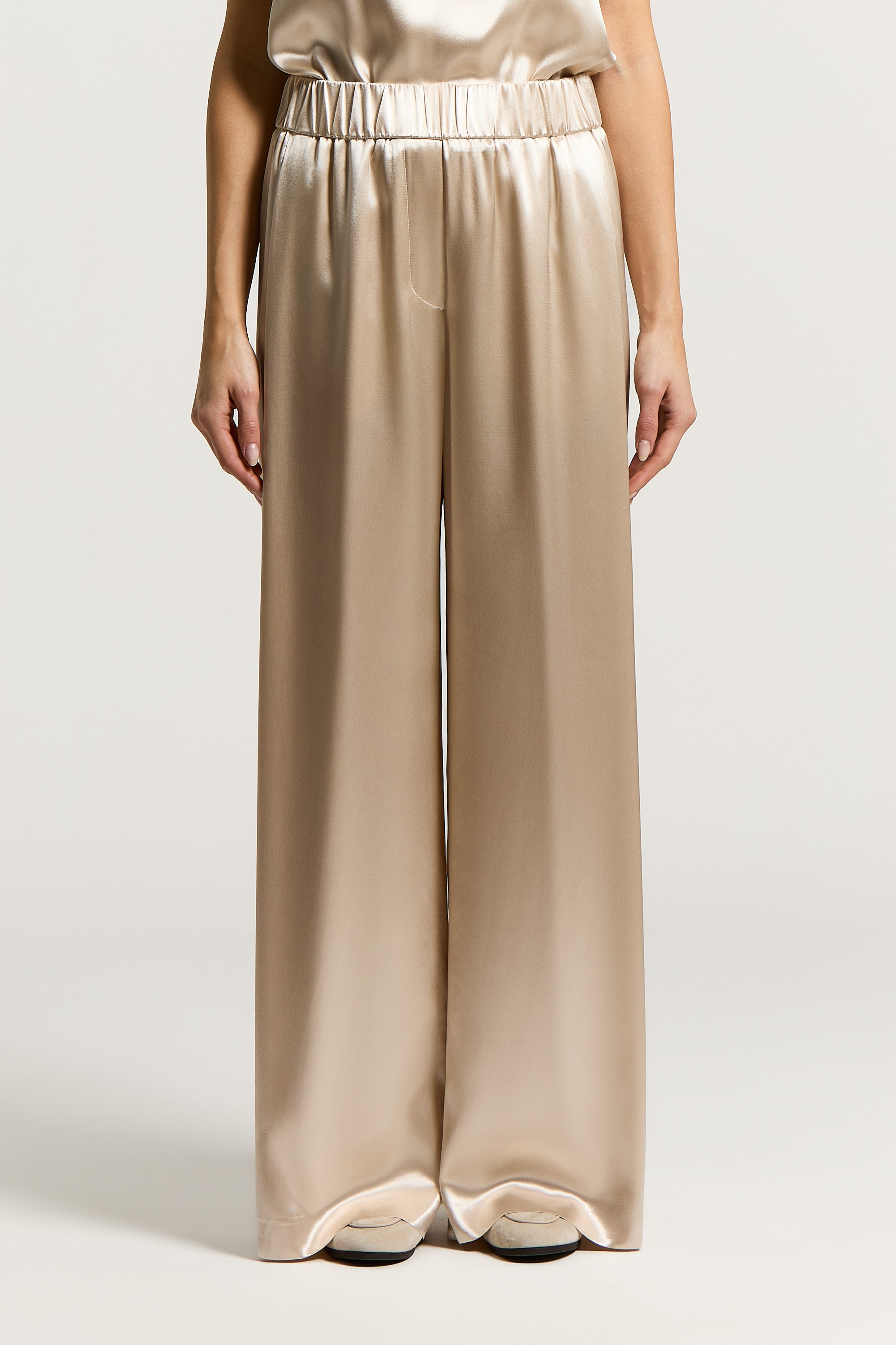 Women's Trousers and Shorts Made in Italy | Peserico