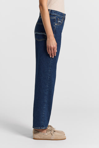 Jeans with sky-effect rinse wash