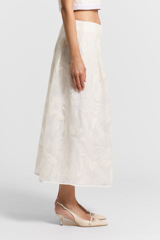 Tulle skirt with embroidery