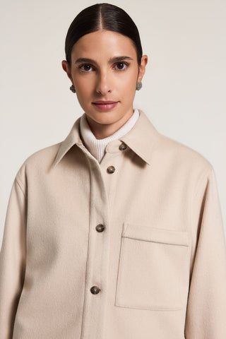 Overshirt aus Tuchstoff aus einer Wollmischung