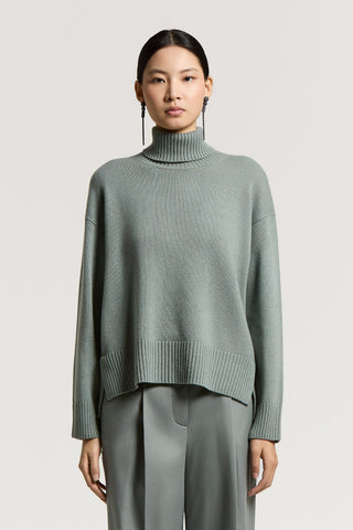 Wool, silk and cashmere sweater