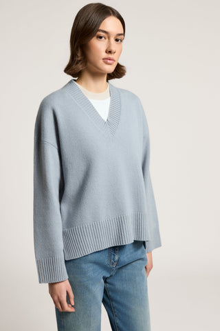 Wool, silk and cashmere sweater