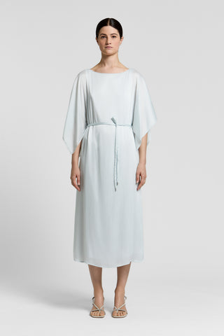 Fließendes Kleid aus Crêpe-de-Chine-Satin