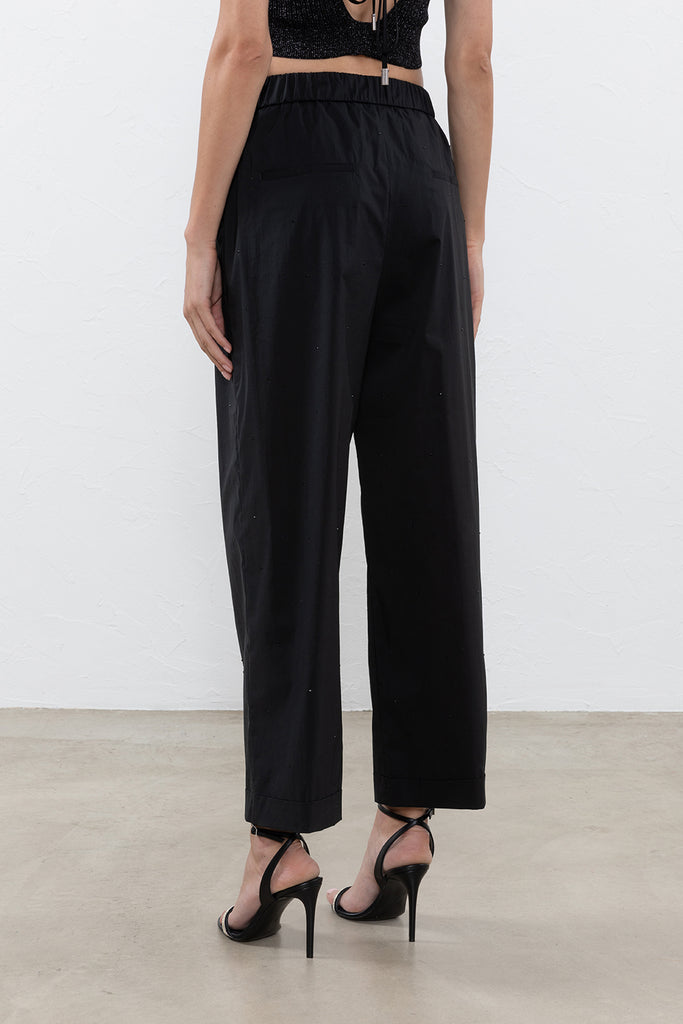 Straight trousers with elasticated waistband  