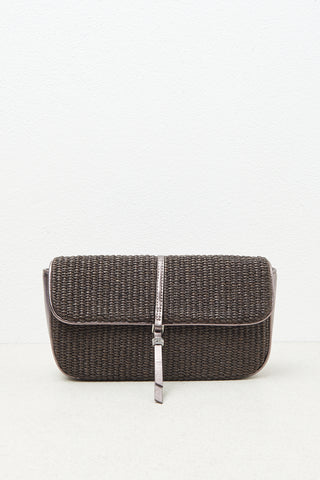 Clutch in woven straw fabric