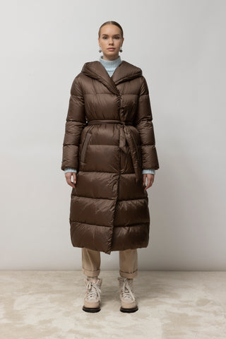 Long goose down jacket with hood and belt  