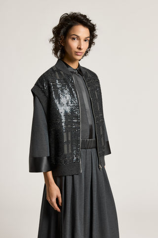 Look 10