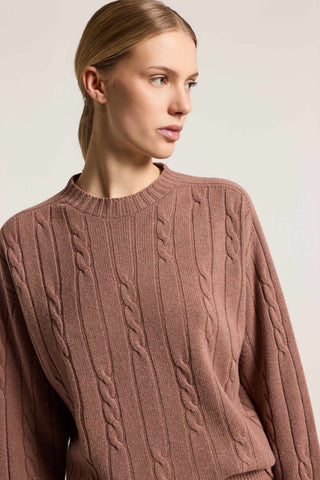 Pullover mit Zopfmuster aus Wolle, Seide, Kaschmir und Lamé