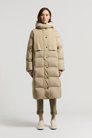Look Woman 4