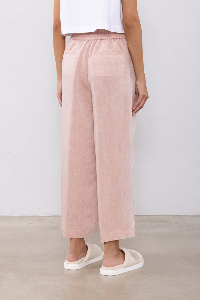Trousers in viscose and linen blend  