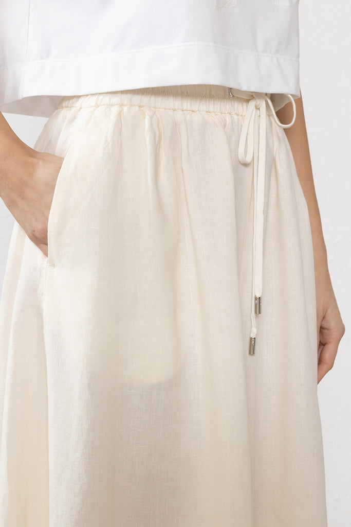 Trousers in pure linen  