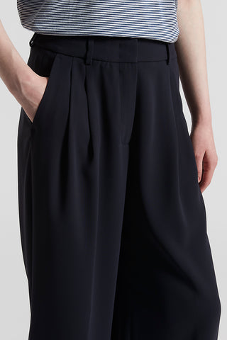 Technical crepe cady trousers