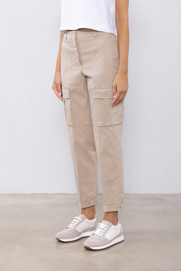 Trousers in light cotton gabardine  