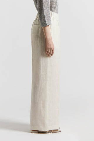 Trousers in light and cool pure linen fabric