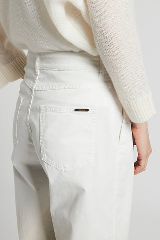 Carrot jeans in stretch cotton gabardine