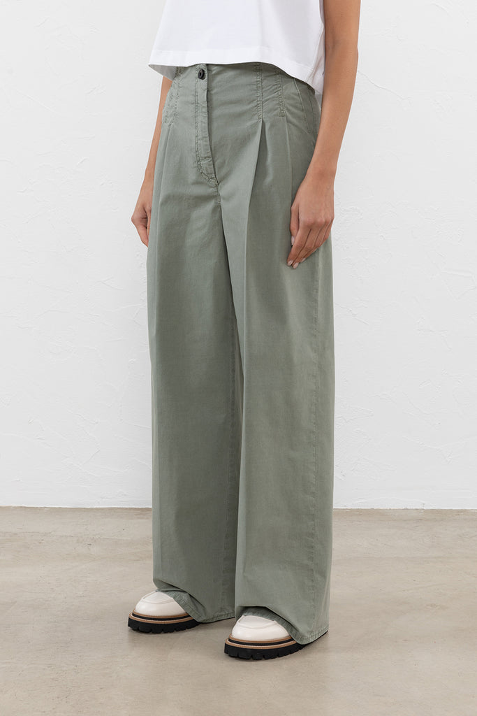 Garment-dyed trousers in soft cotton  