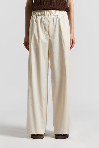 Trousers in lightweight stretch cotton satin