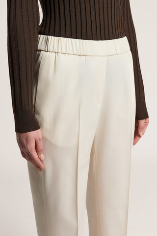 Zigarettenhose aus Wollgabardine