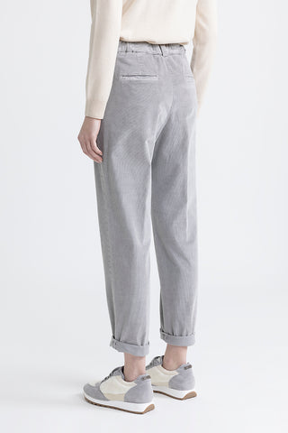 Needlecord carrot trousers  