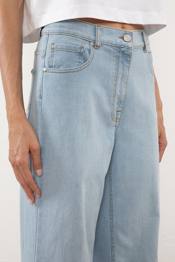 Light comfort cotton denim flared denim jeans  