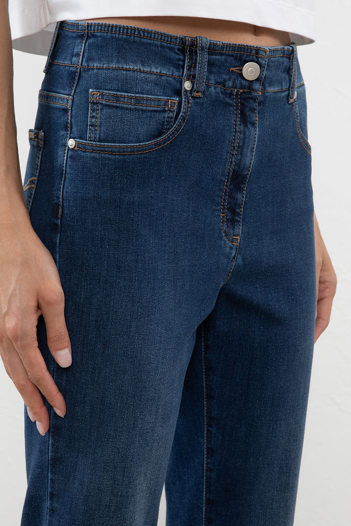 Light comfort cotton slim-fit denim jeans  