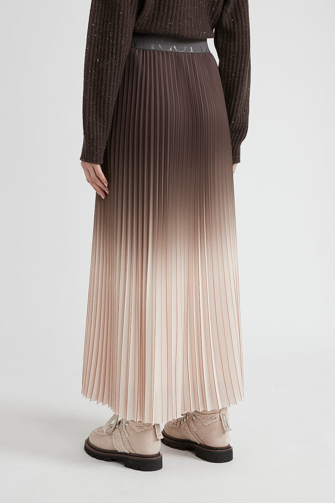 Pleated skirt with elasticated waist  