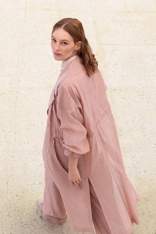 The Easy collection reveals itself in the evocative streets of Brera