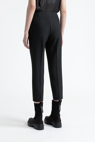 Two-way stretch fabric trousers  