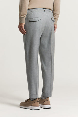 Pantalón «jogger» de gabardina cardada de pura lana