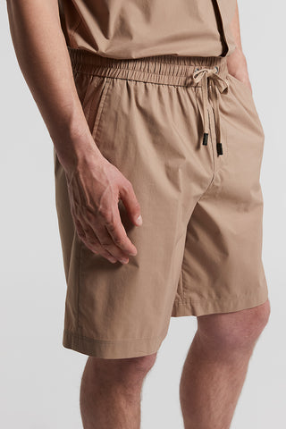 Lightweight stretch cotton shorts