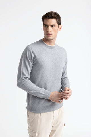 Wool, silk and cashmere yarn sweater  