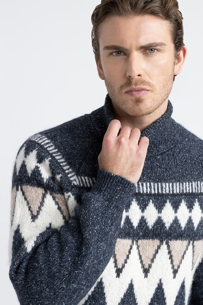 Knitted sweater  