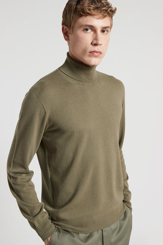 Pure cashmere polo-neck jumper