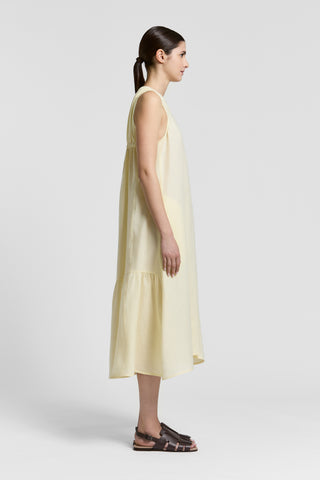 Ärmelloses Kleid aus reinem Leinen
