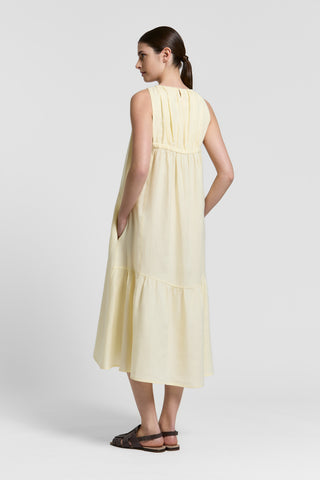 Ärmelloses Kleid aus reinem Leinen