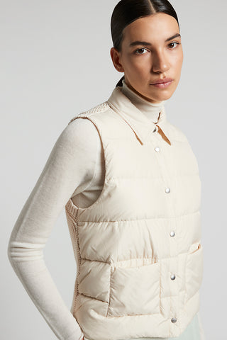 Drip-proof peachskin microfibre waistcoat