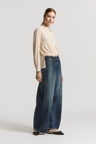 Look Woman 77