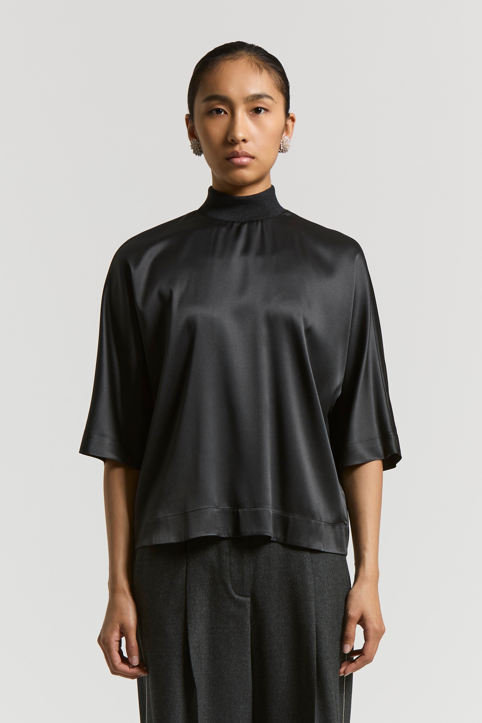 Stretch silk satin T-shirt | Peserico