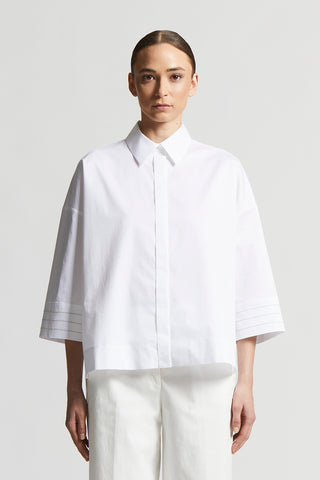 shirt in light stretch cotton satin