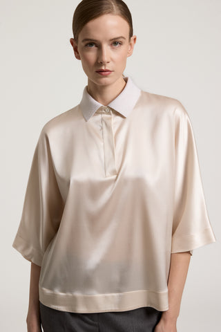 Polo en satin de soie 2 / 3
