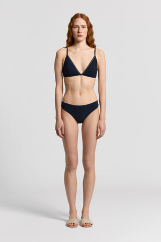 Bikini with adjustable straps