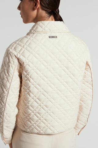 Soft repellent microfibre jacket